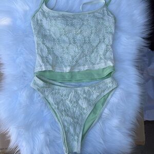 Samiol Green Bikini Set with Delicate Lace and Adjustable Straps 0001